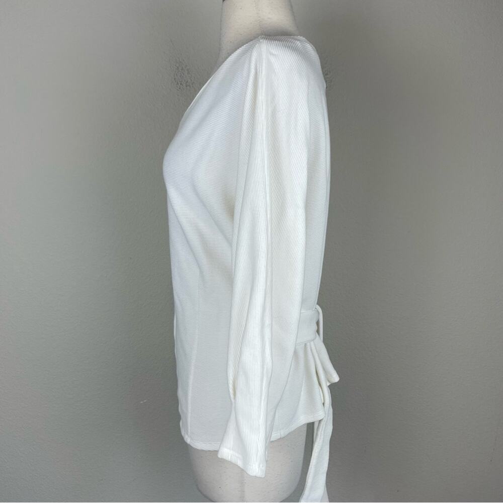 By Anthropologie Off White Tie Waist Knit V Neck Top Large - Picture 4 of 8